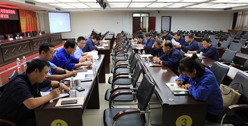 研討現(xiàn)場3.JPG