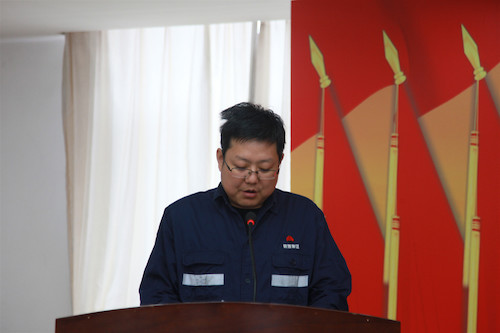 張鋒.jpg